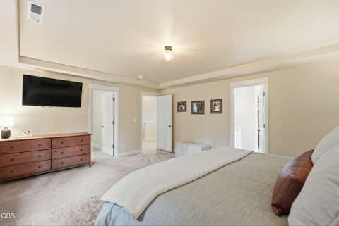 Tiny photo for 466 NW Flagline Drive, Bend, OR 97703 (MLS # 220227172)