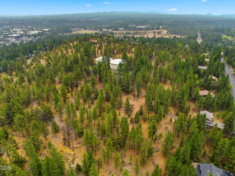 Tiny photo for 466 NW Flagline Drive, Bend, OR 97703 (MLS # 220227172)