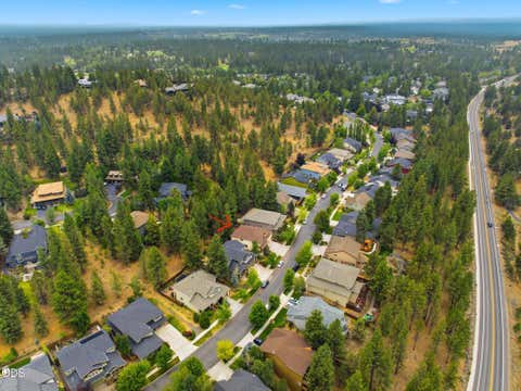 Tiny photo for 466 NW Flagline Drive, Bend, OR 97703 (MLS # 220227172)