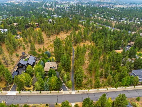 Tiny photo for 466 NW Flagline Drive, Bend, OR 97703 (MLS # 220227172)