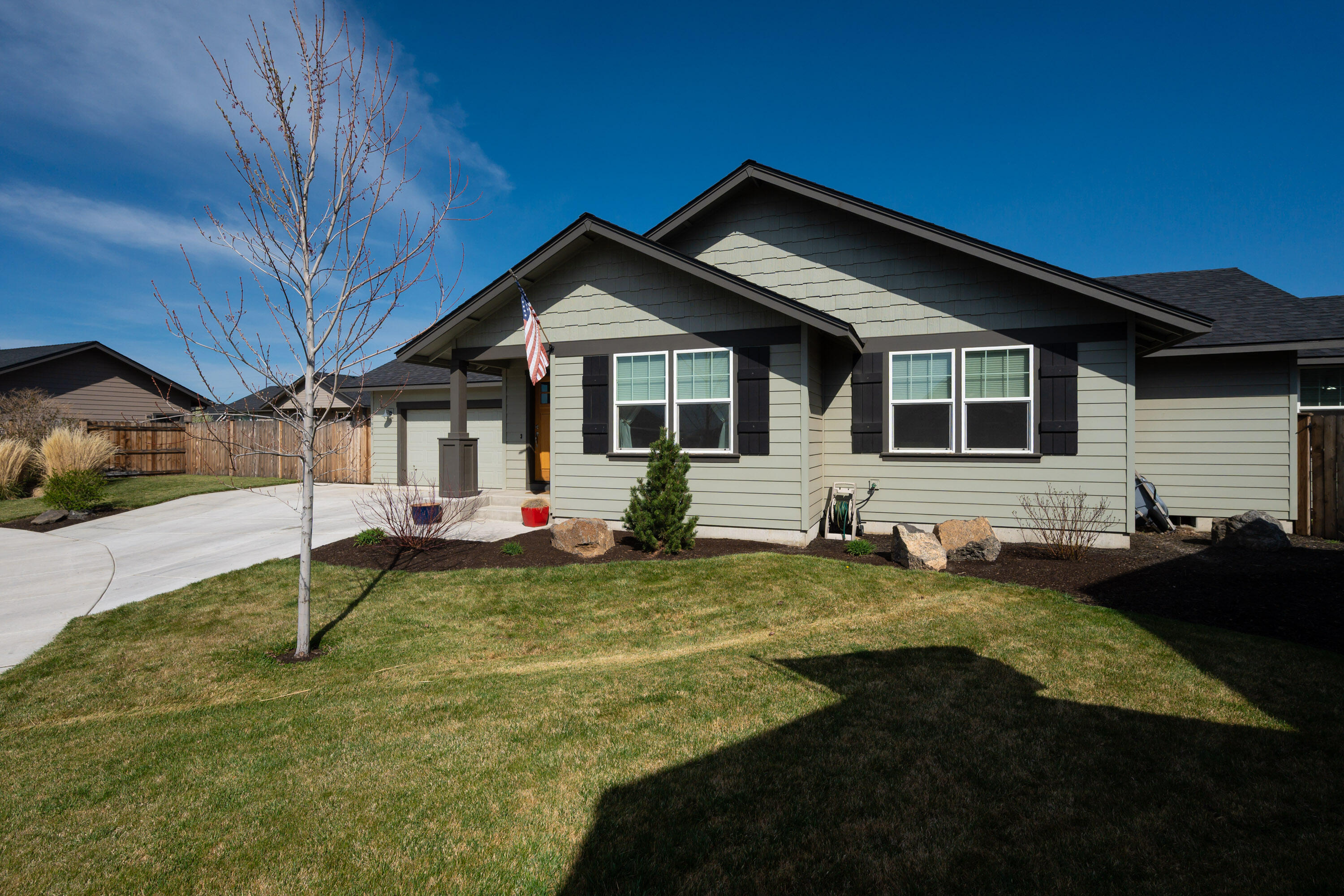 1664 NE 3rd Court