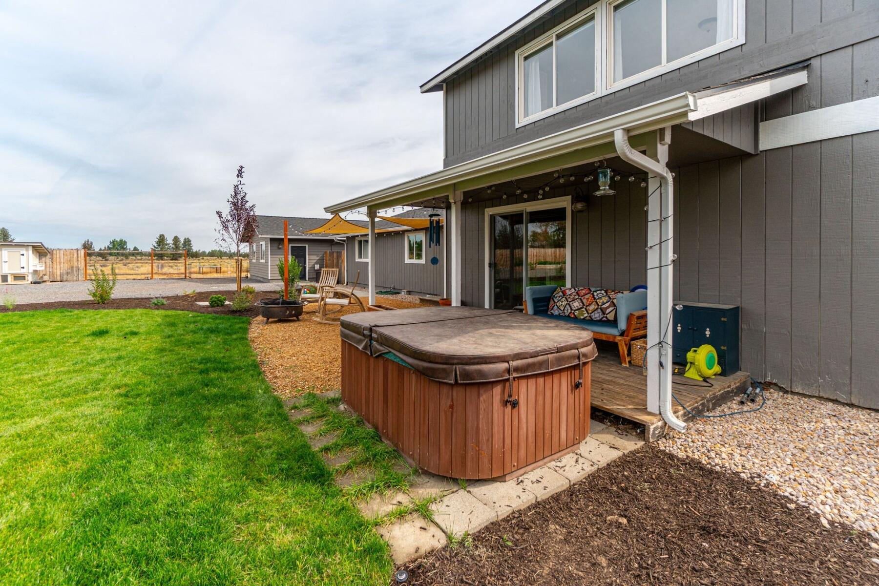 Ponderosa Cascade - Residential