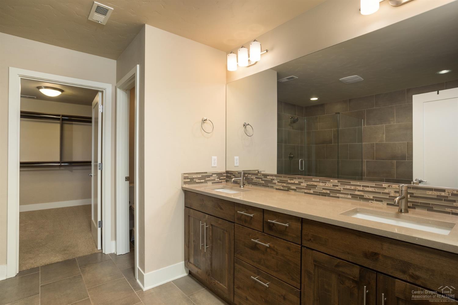 Deschutes Landing - Residential