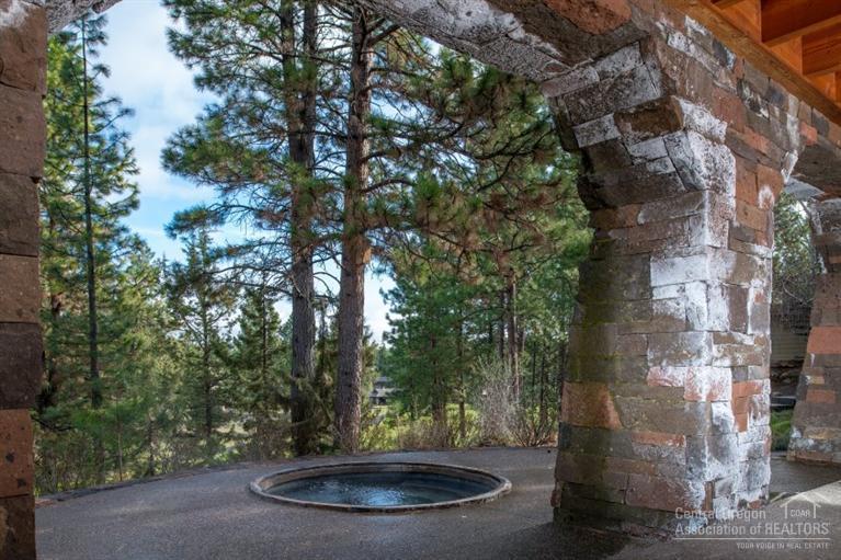 Broken Top - Residential