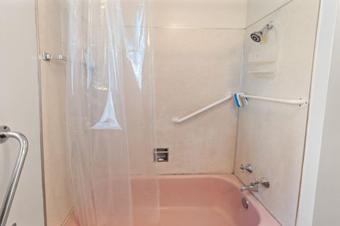 Tiny photo for 714 NE Riddle Drive, Grants Pass, OR 97526 (MLS # 220214330)