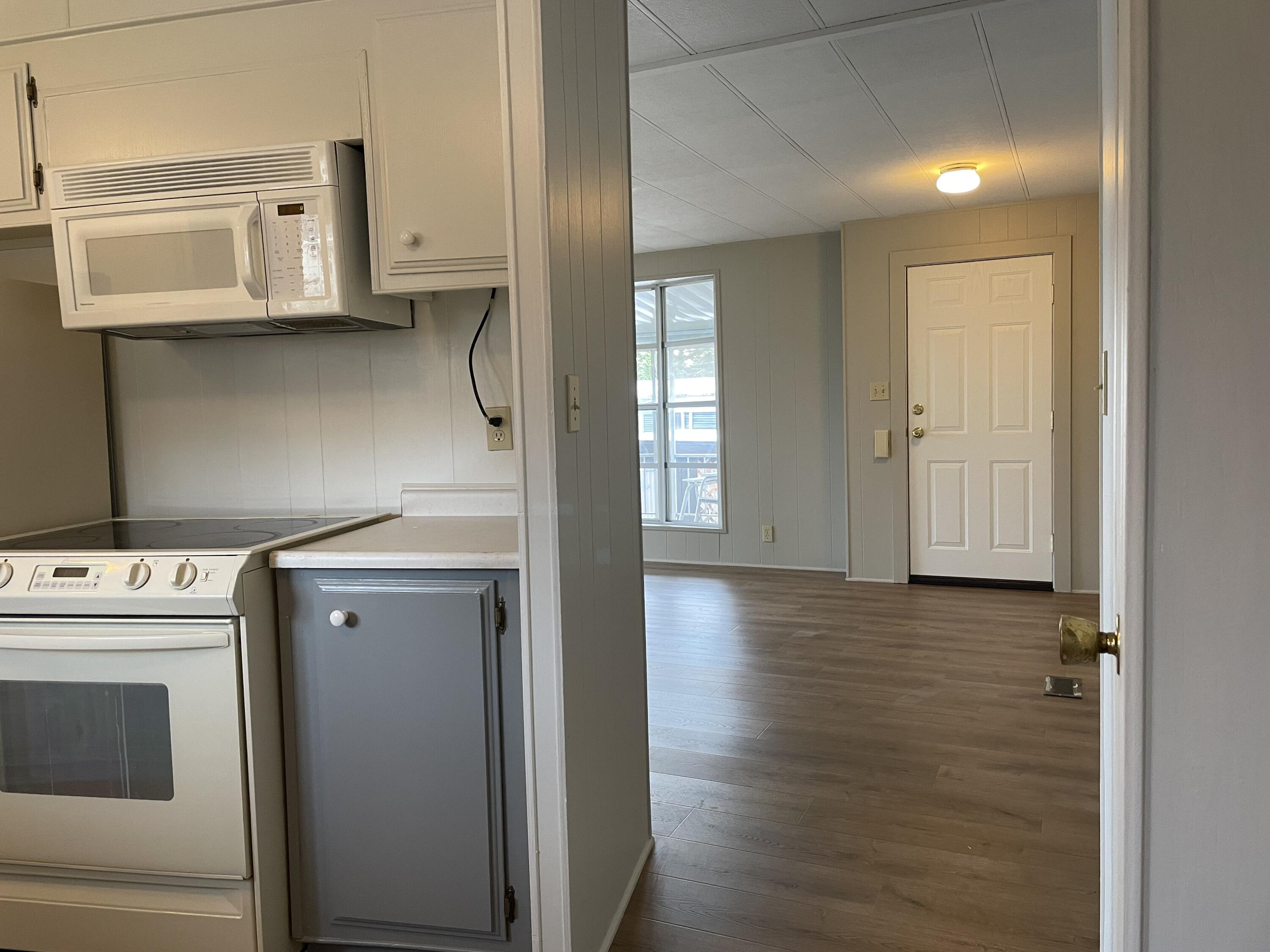 Royal Mobile Estates - Residential