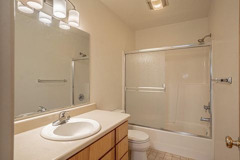 Tiny photo for 115 Oak Meadows Place, Ashland, OR 97520 (MLS # 220215363)