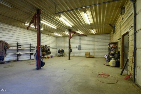 Tiny photo for 11288 SW Highway 126, Powell Butte, OR 97753 (MLS # 220229813)