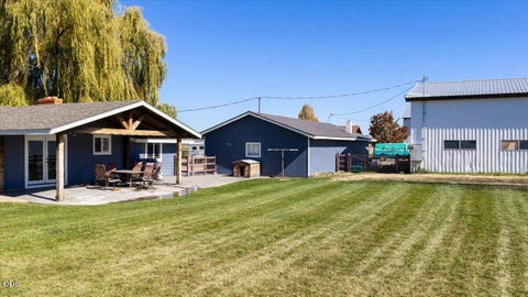 Tiny photo for 11288 SW Highway 126, Powell Butte, OR 97753 (MLS # 220229813)