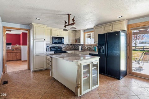 Tiny photo for 11288 SW Highway 126, Powell Butte, OR 97753 (MLS # 220229813)