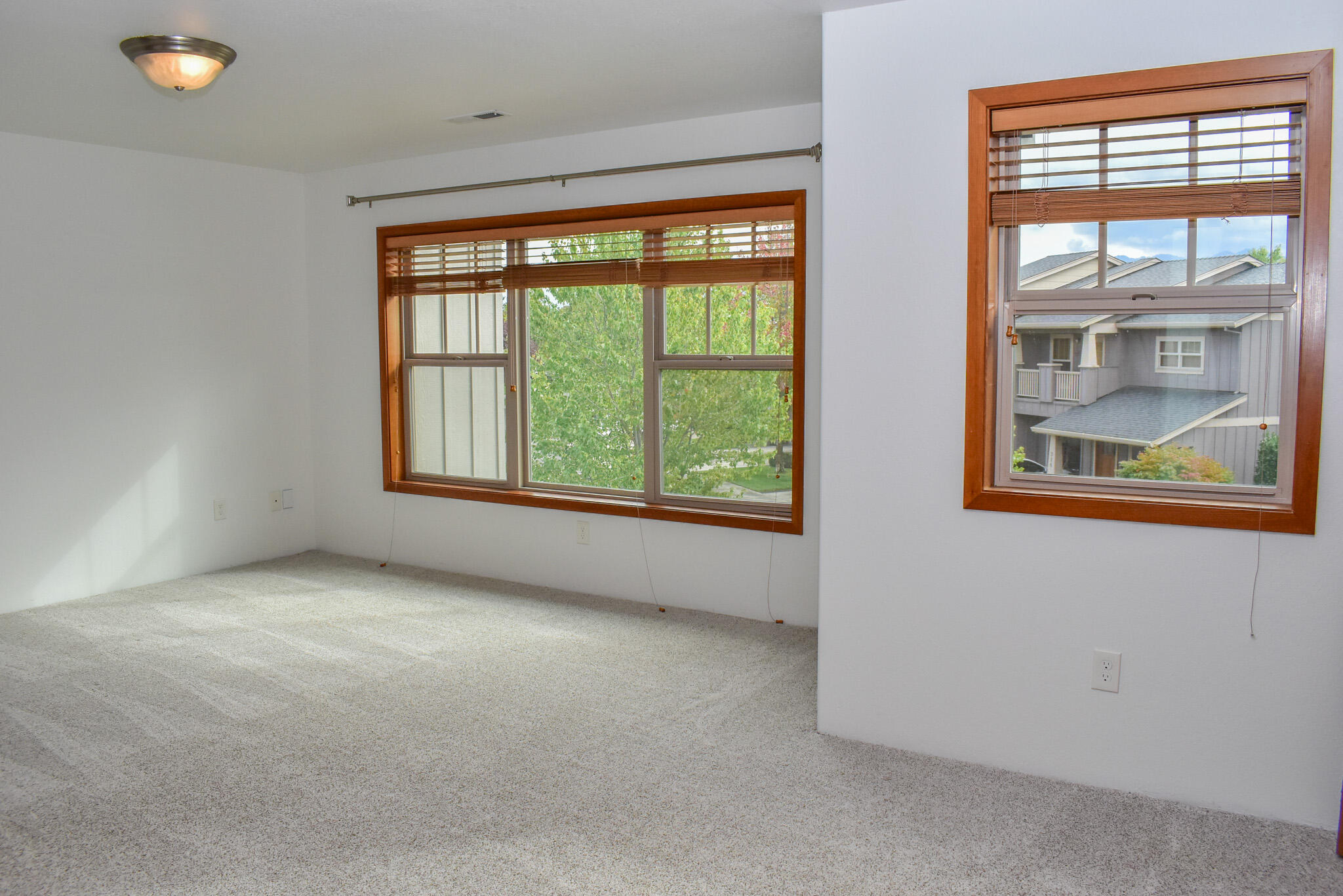 Alderwood Townhomes - Residential