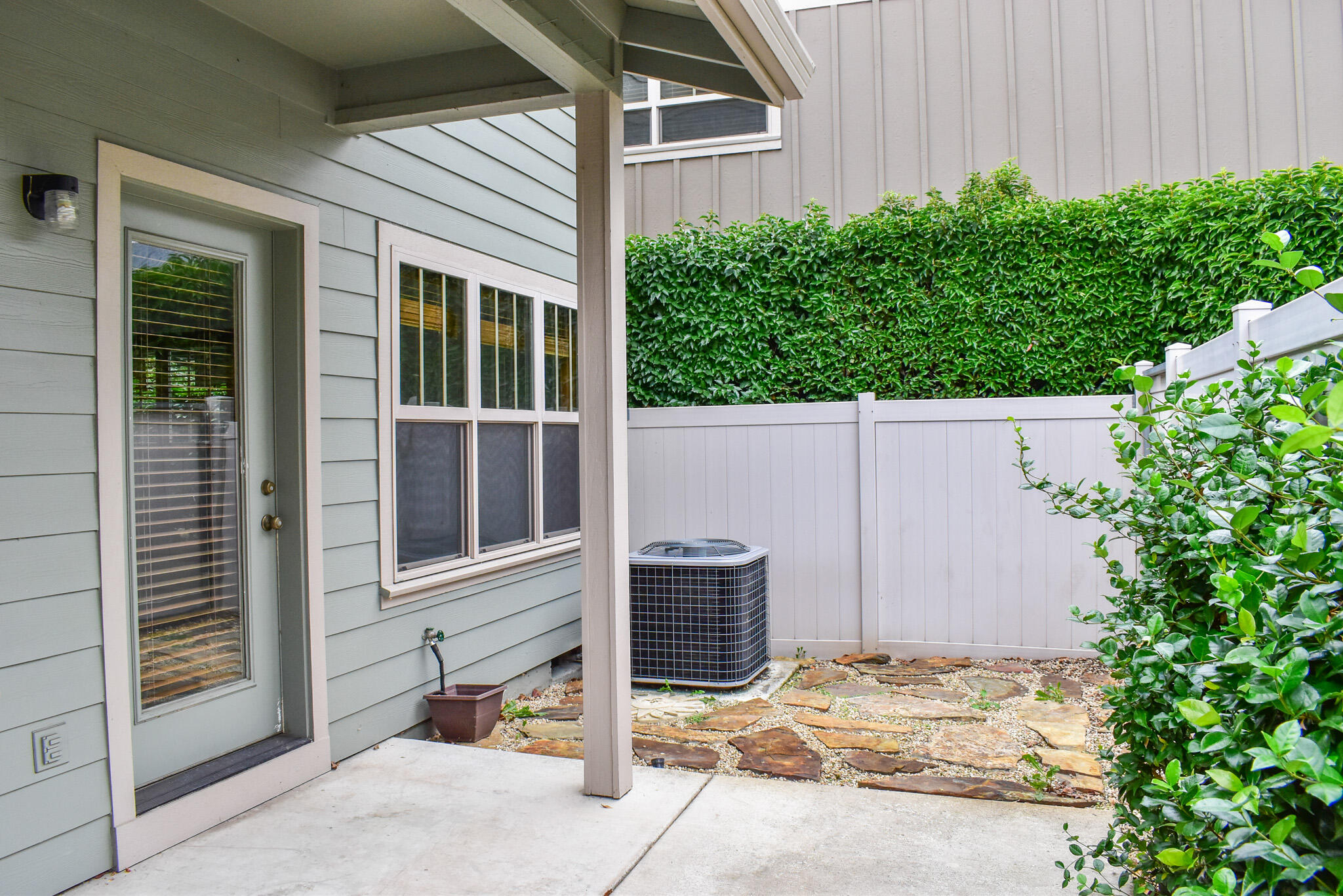 Alderwood Townhomes - Residential