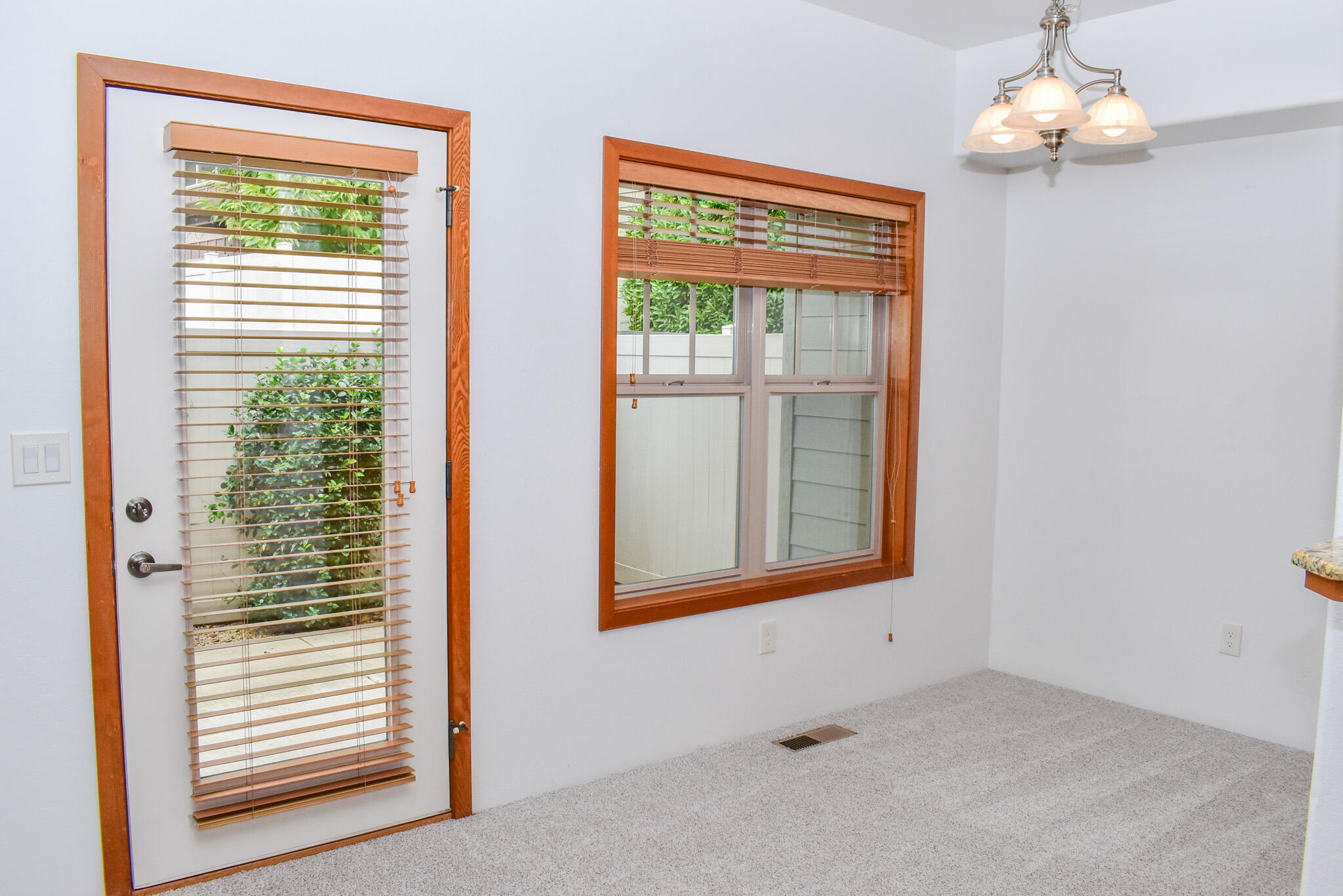 Alderwood Townhomes - Residential