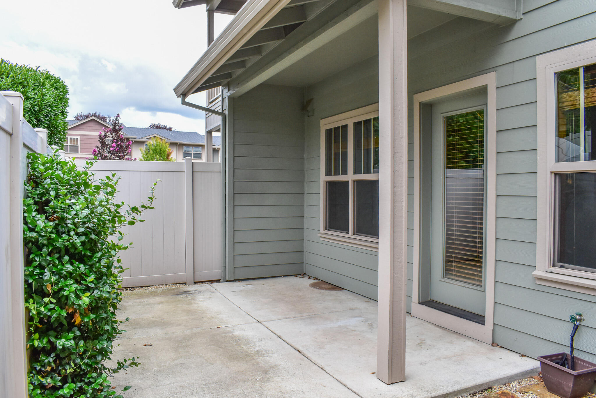 Alderwood Townhomes - Residential