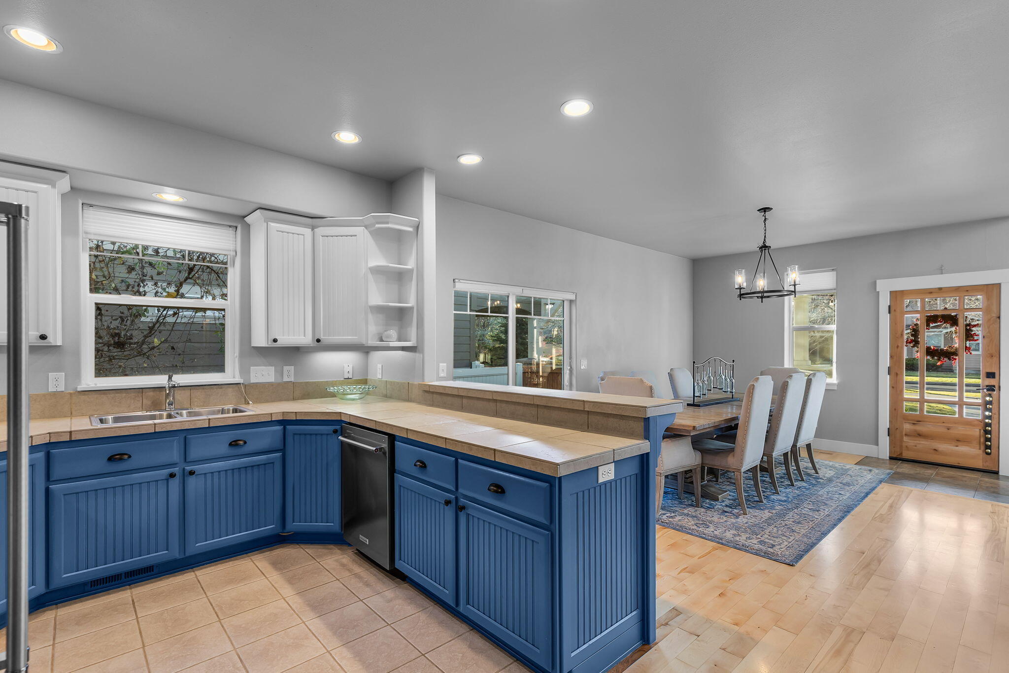 Canyon Rim Village - Residential