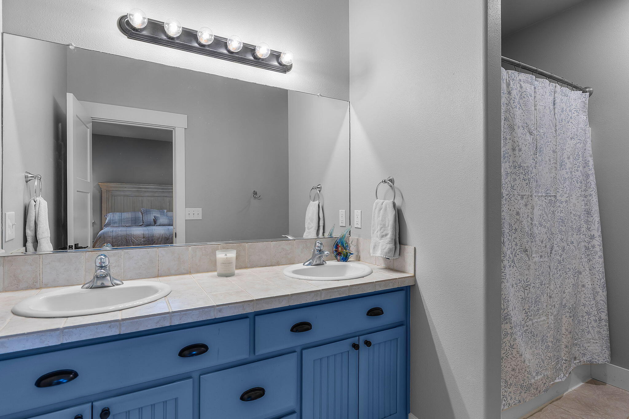 Canyon Rim Village - Residential