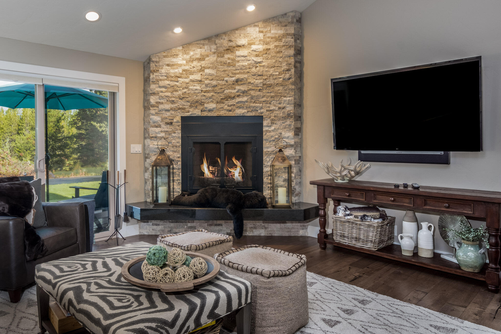 Quelah Condos - Residential