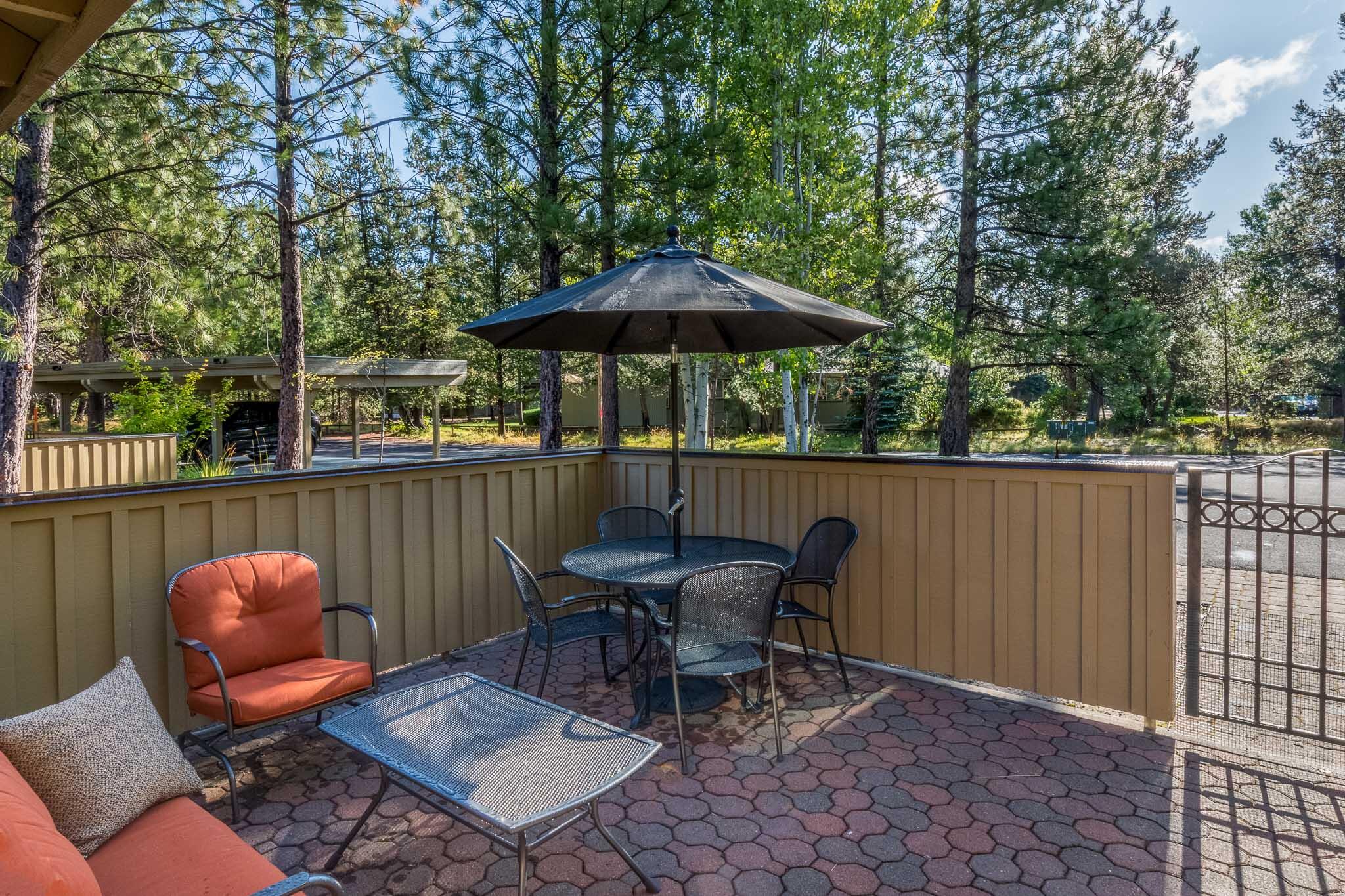 Quelah Condos - Residential