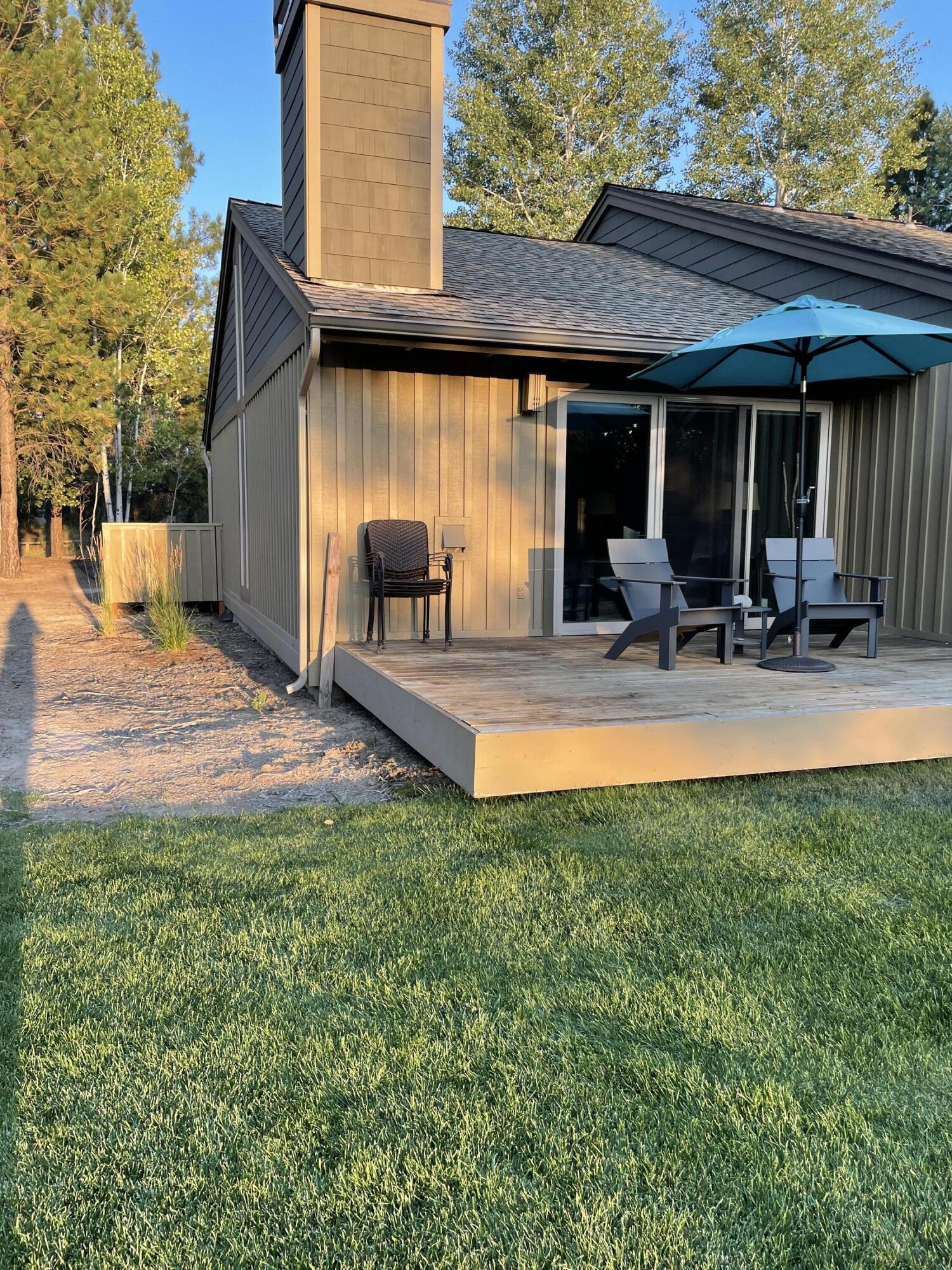 Quelah Condos - Residential