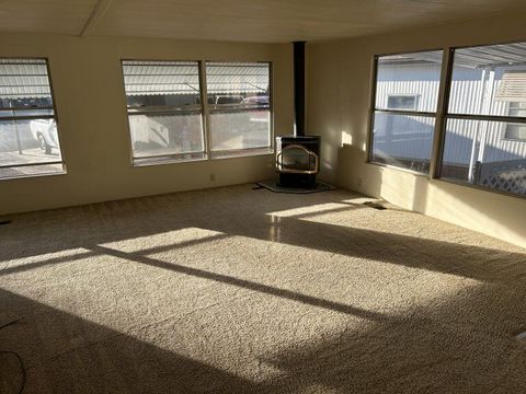 Tiny photo for 118 Briarwood Way, Grants Pass, OR 97526 (MLS # 220214062)