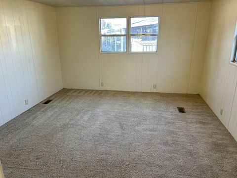 Tiny photo for 118 Briarwood Way, Grants Pass, OR 97526 (MLS # 220214062)