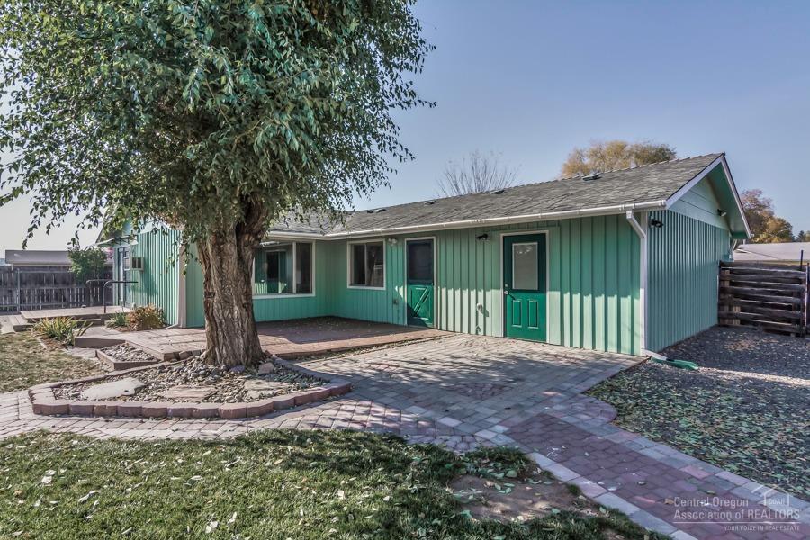 Hillcrest J - Residential