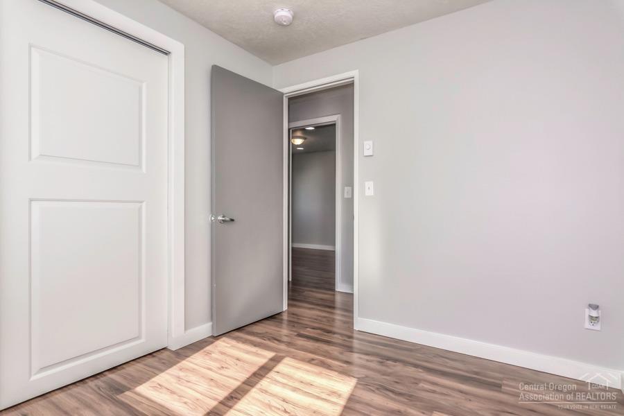 Hillcrest J - Residential