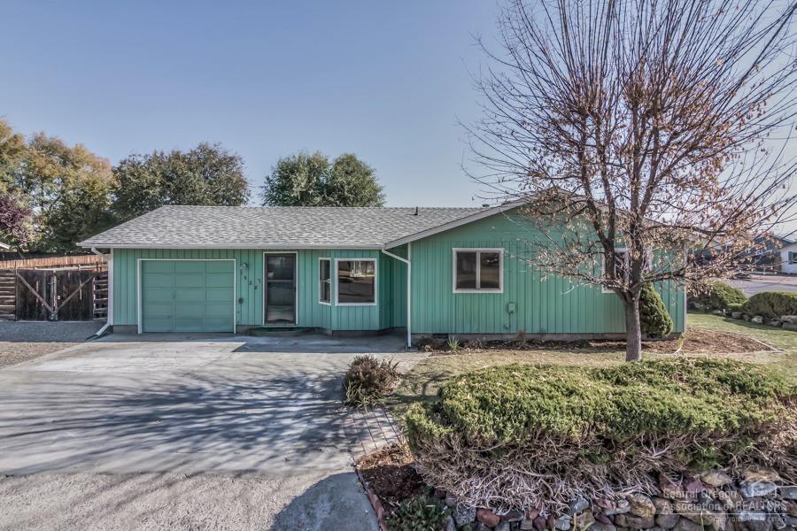 Hillcrest J - Residential