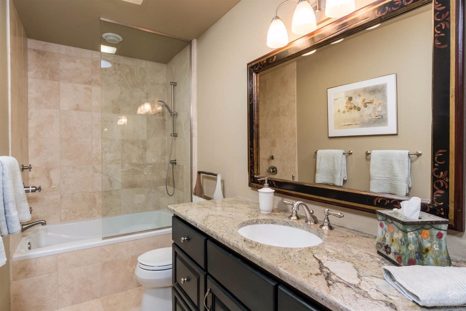 River Bluff Estate - Residential