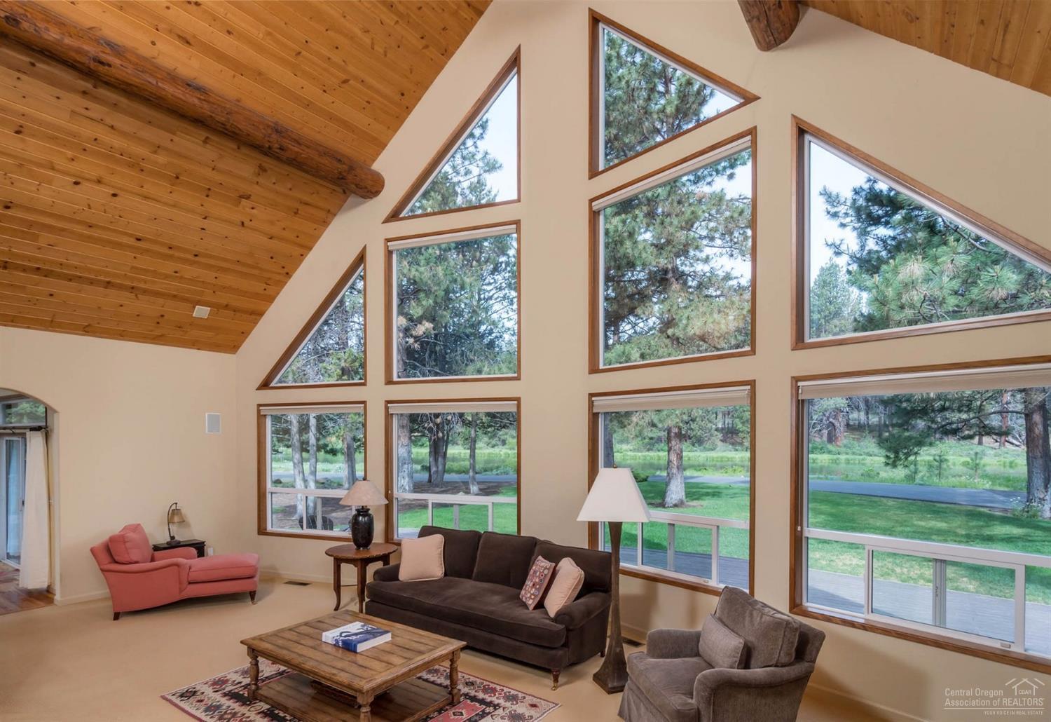 River Bluff Estate - Residential