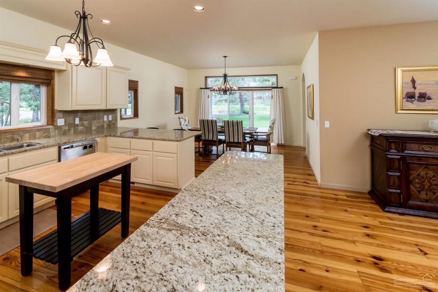 River Bluff Estate - Residential