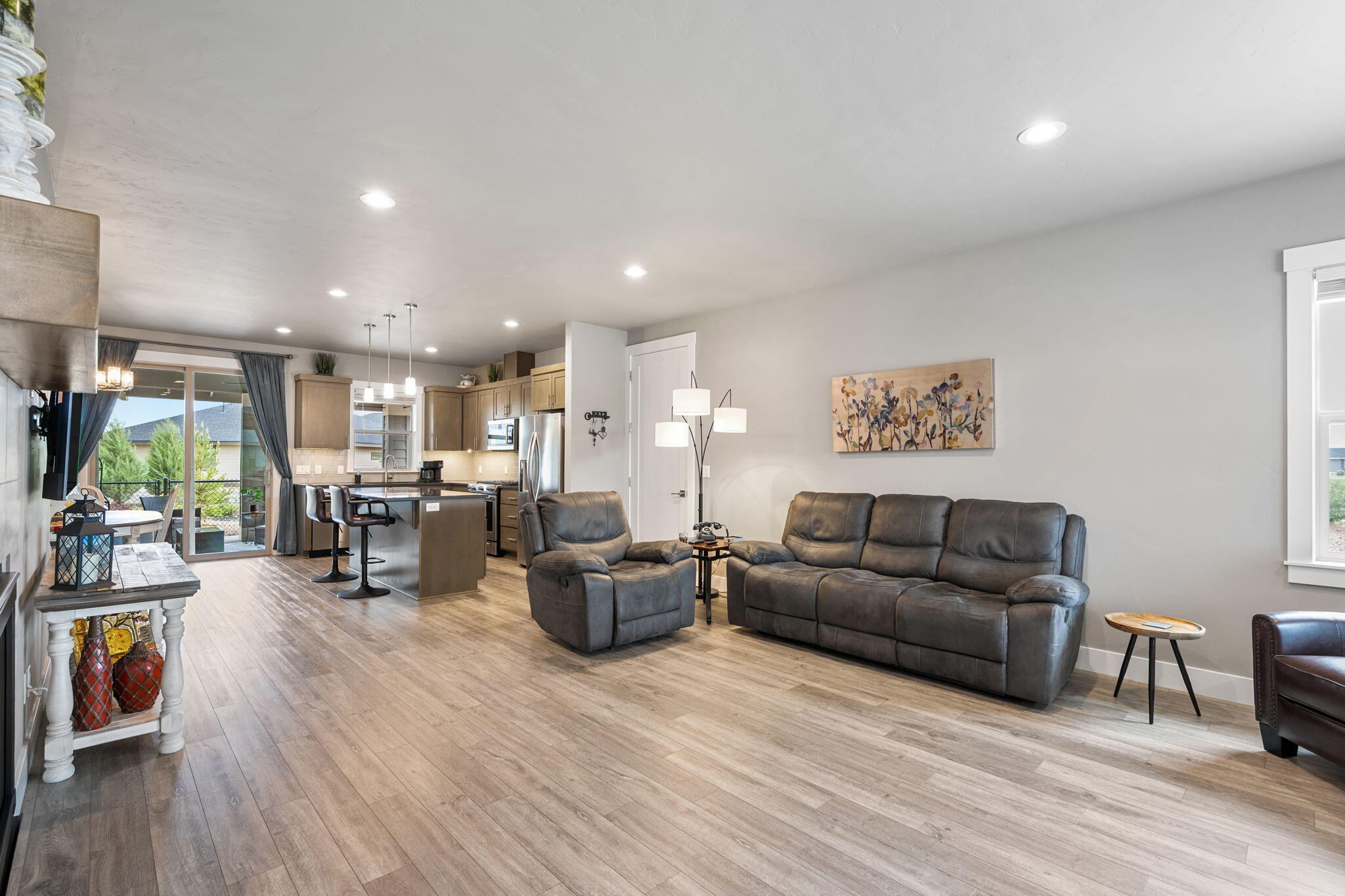 Dry Canyon - Residential