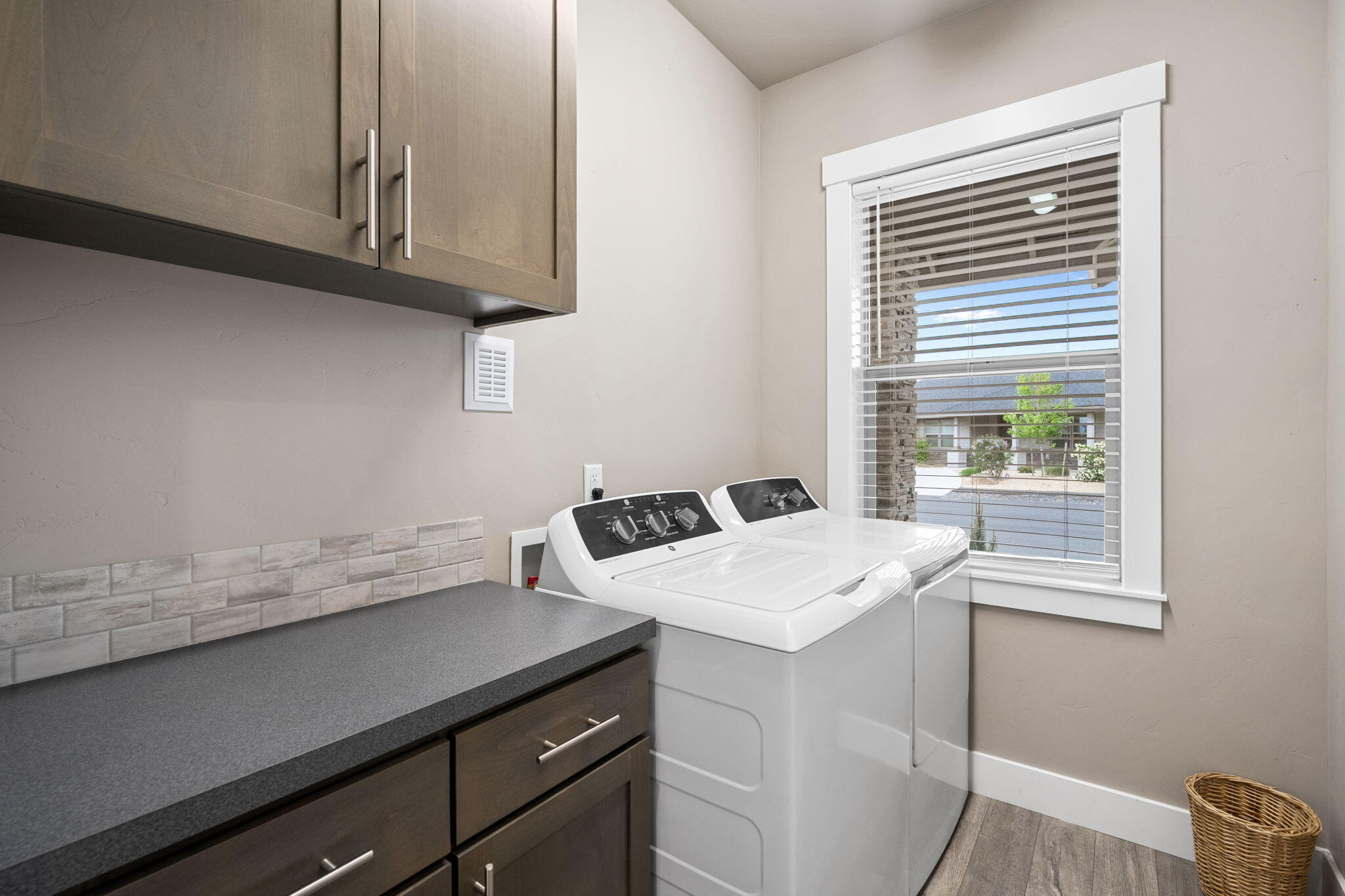 Dry Canyon - Residential