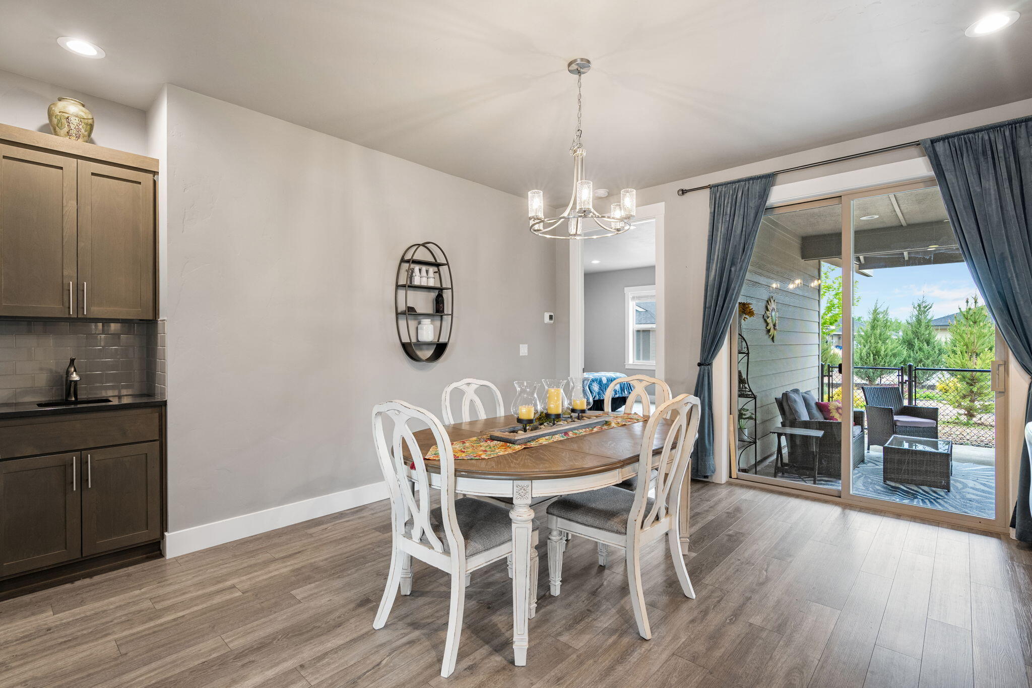 Dry Canyon - Residential