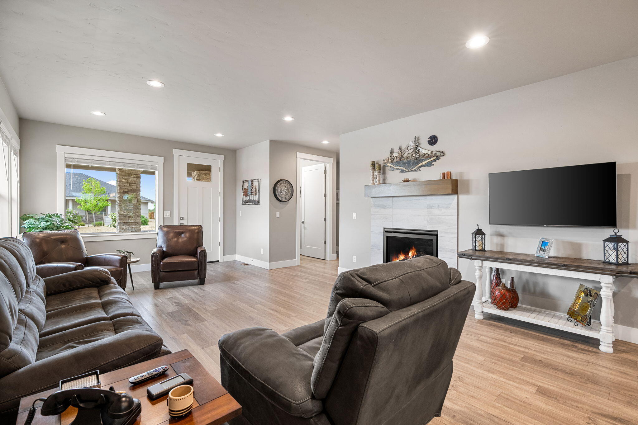 Dry Canyon - Residential