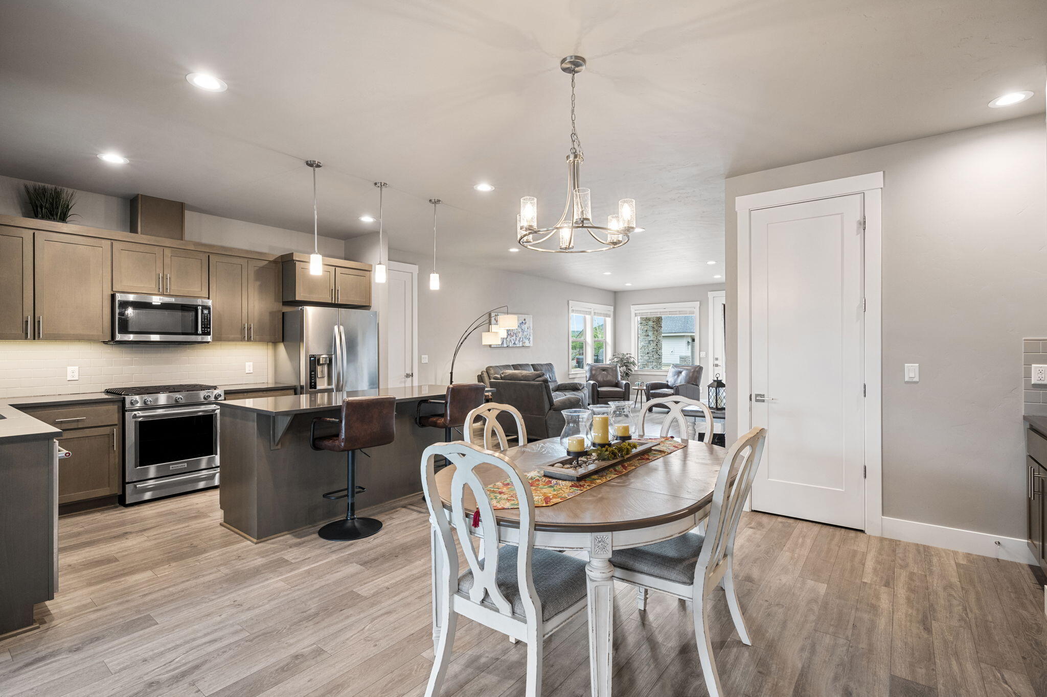 Dry Canyon - Residential