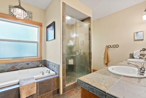 Tiny photo for 2405 NW Skyline Ranch Road, Bend, OR 97703 (MLS # 220213361)