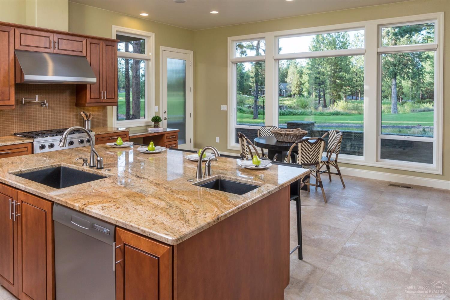 Awbrey Glen - Residential