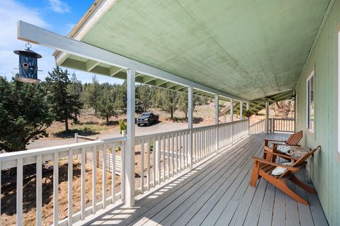 Tiny photo for 444 NW Pinecrest Drive, Prineville, OR 97754 (MLS # 220216976)