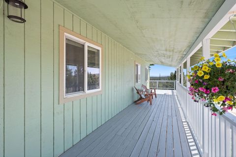 Tiny photo for 444 NW Pinecrest Drive, Prineville, OR 97754 (MLS # 220216976)