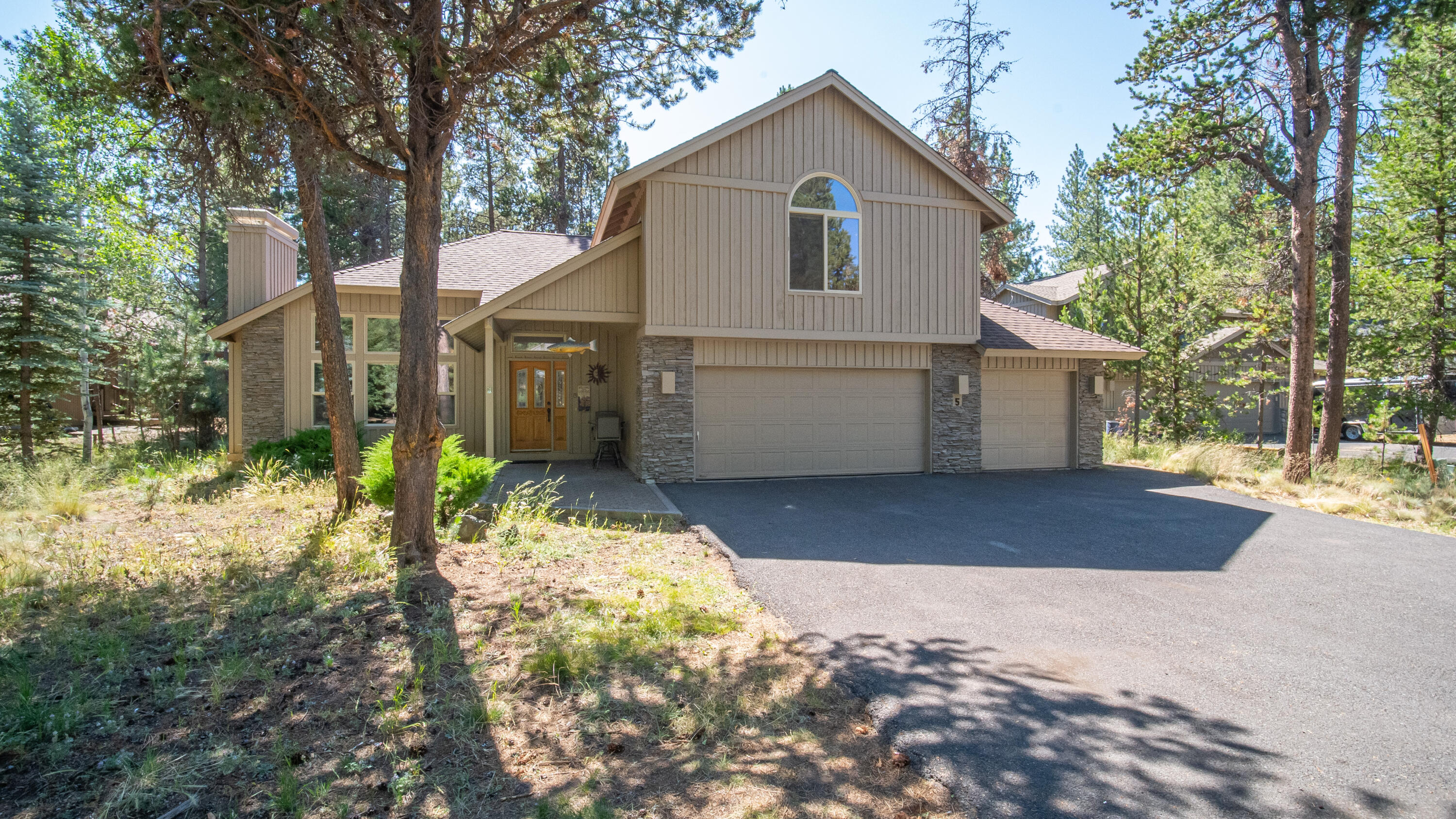 Fairway Point Villag - Residential