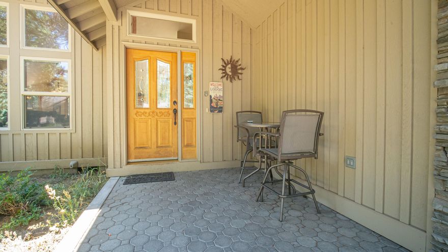 Ideally located on a quiet cul de sac close to north amenities of Sunriver, this charming light & bright home with desirable open floor plan is sure to please.  Gather by the cozy stacked rock gas fireplace in the great room w/vaulted ceilings & exposed beams. 
 Spacious kitchen w/breakfast bar, tile counters tops, stainless appliances, hardwood floors in dining area, kitchen & 1/2 bath.  2 Primary Suites.  Main level primary suite w/jetted tub, tile shower & tile counter tops & double sinks has access to the deck & private hot tub.  2nd primary suite is upstairs with 3 additional bedrooms & a full bath. Abundant skylights & windows provide wonderful natural light.  
Spacious deck w/private hot tub, 3 car garage w/ping pong table. Fully furnished.
Great rental, vacation home or primary residence. New carpet, new laminate flrs.  laundry & dnst master. New quartz kitchen counter tops coming 12/15/22. Closing no sooner than 1/3/23. Buyer to be responsible for $450 HOA transfer fee at cl