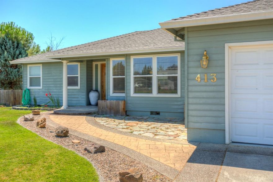 This wonderful three-bedroom, two-bath Eagle Point home sits on a great corner lot with a large RV parking area. Home features a wide open floor plan, master bedroom on opposite side of home from the other bedrooms for privacy, has a walk-in closet and a slider from the master bedroom to the back patio. Open living room has coffered ceilings and gas fireplace. This is a great home in a desirable Eagle Point area!