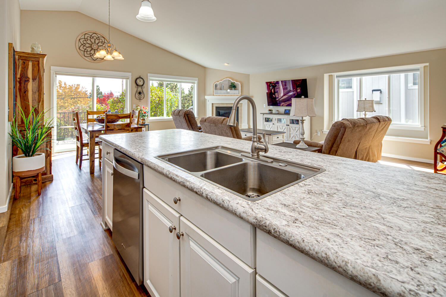 Summer Creek - Residential