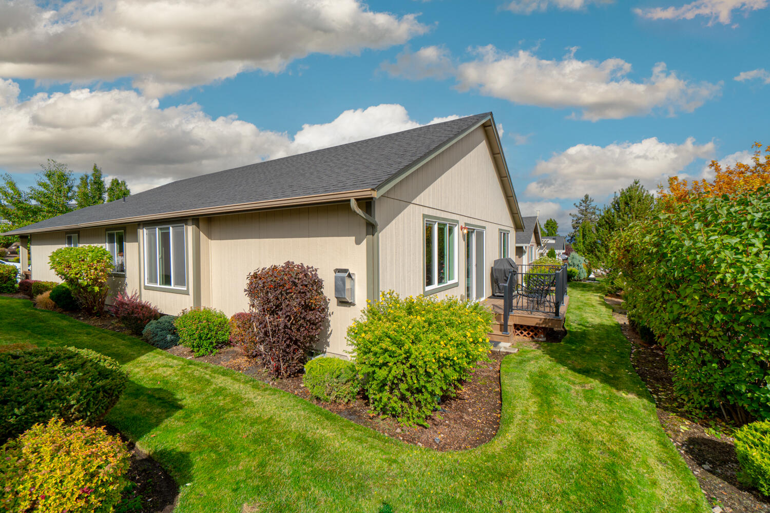 Summer Creek - Residential