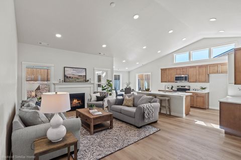 Tiny photo for 3099 Mt. Thielsen Drive #66, Medford, OR 97504 (MLS # 220217558)