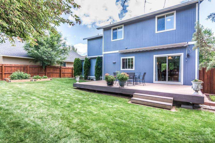 Paulina Peaks - Residential