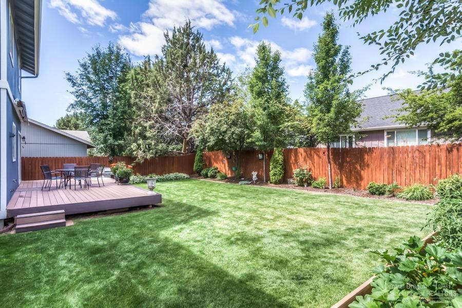 Paulina Peaks - Residential