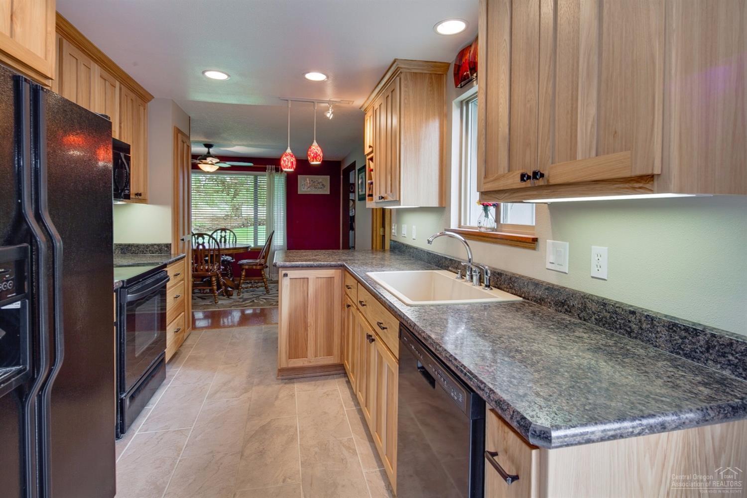 Howells Hilltop - Residential