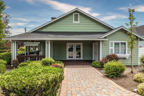 Tiny photo for 3626 SW 29th Street, Redmond, OR 97756 (MLS # 220220101)